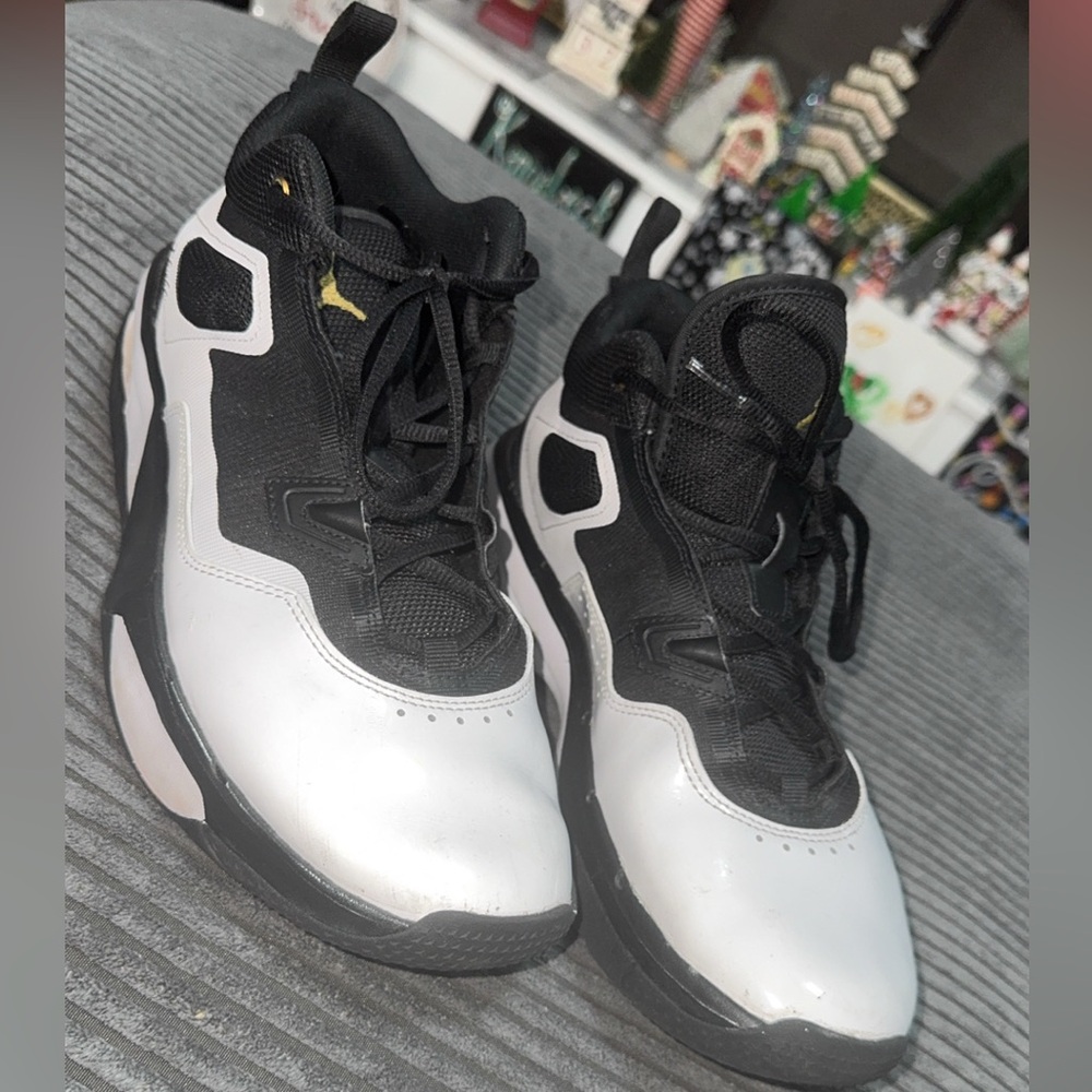 (Men’s) Jordan Stay Loyal 3 - Black & White